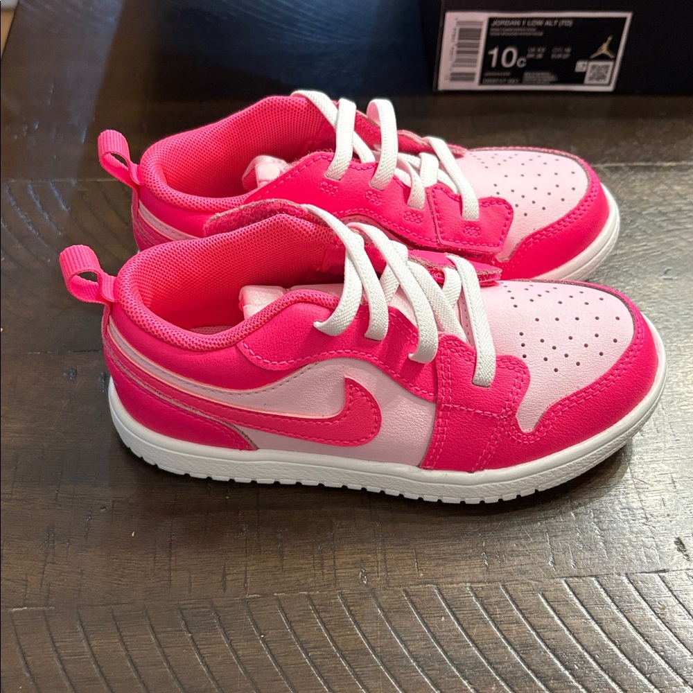 Jordan 1 Low Alt TD Rose Mousse Sneakers